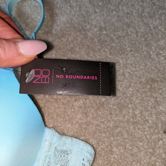 Nwt no boundaries lace frame tshirt blue bra - Picture 13 of 16